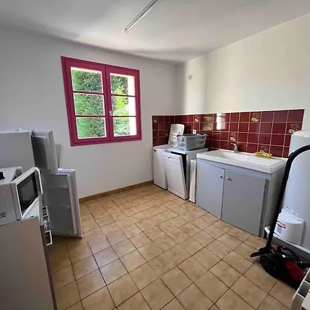 בית נופש La Villemain *